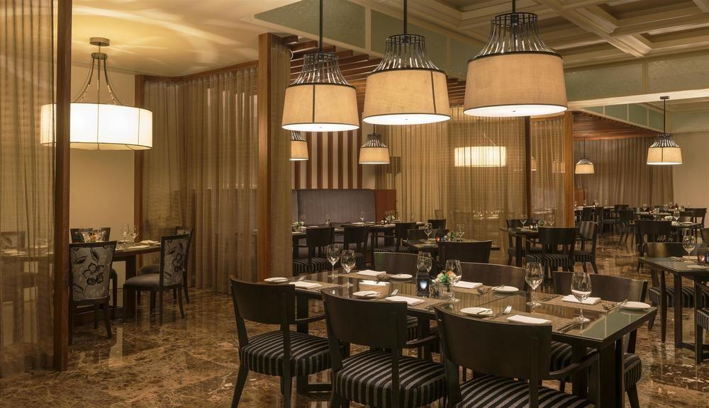 מנאמה Le Meridien City Centre Bahrain מראה חיצוני תמונה The restaurant