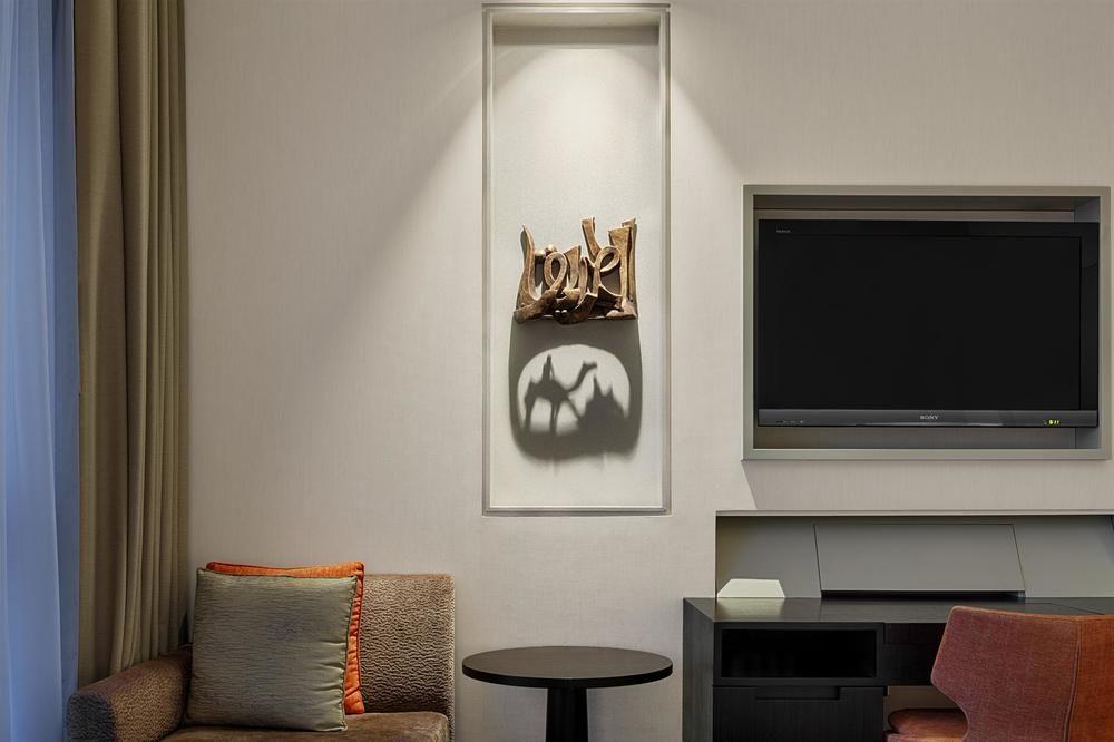 מנאמה Le Meridien City Centre Bahrain מראה חיצוני תמונה A wall niche with a sculpture