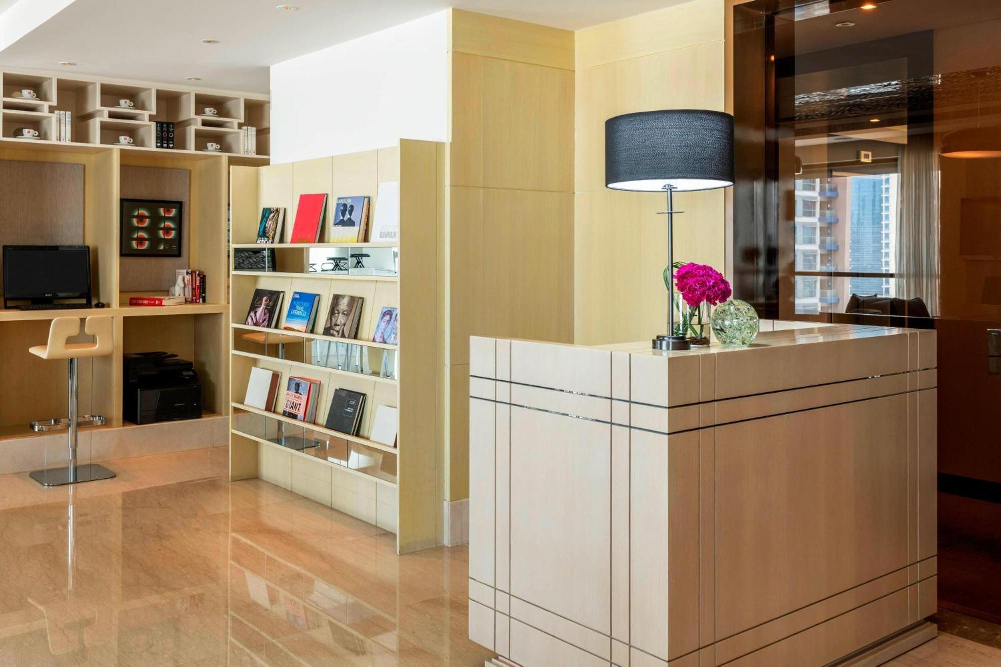 מנאמה Le Meridien City Centre Bahrain מראה חיצוני תמונה Reception area