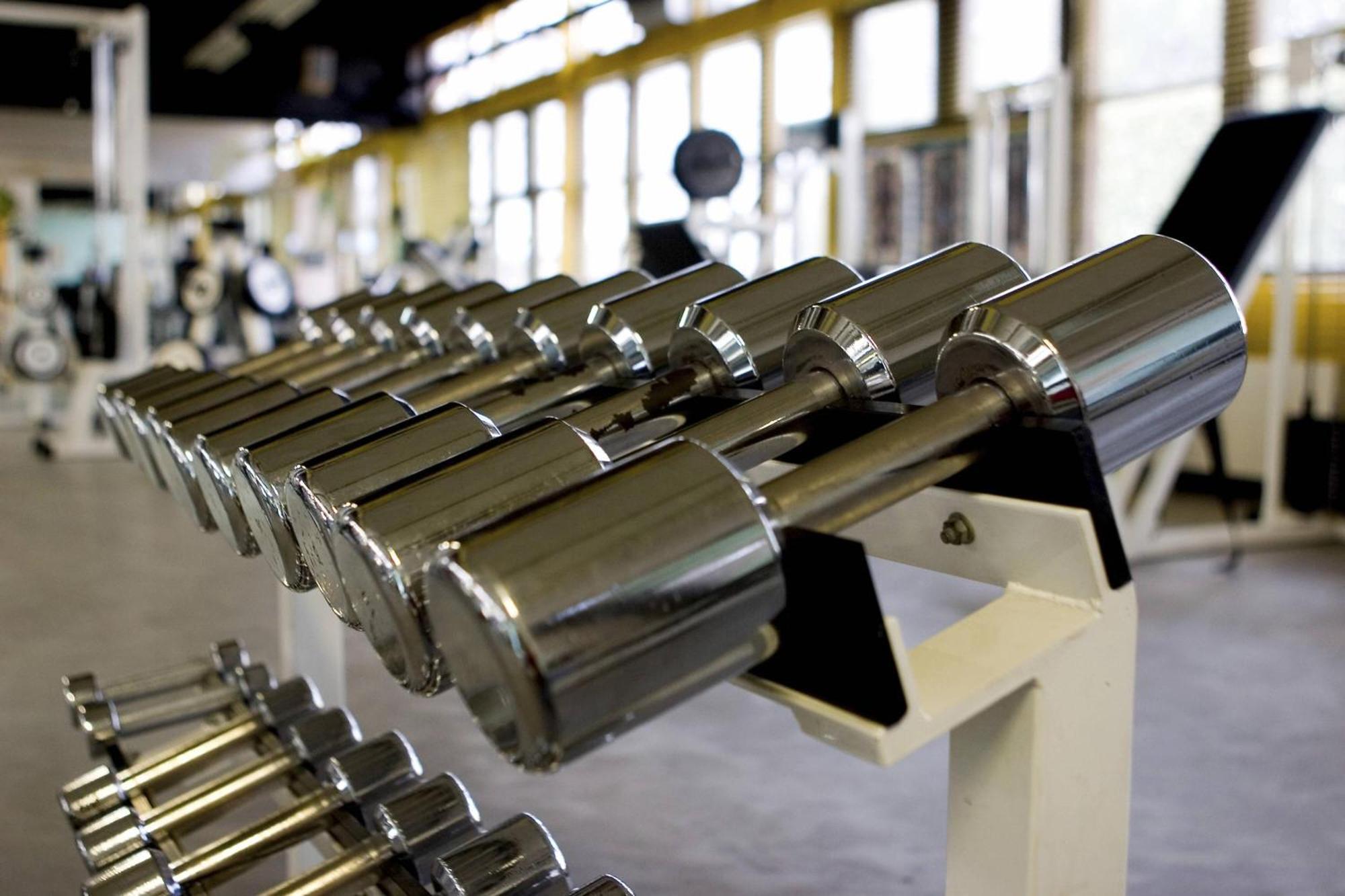 מנאמה Le Meridien City Centre Bahrain מראה חיצוני תמונה A dumbbell rack